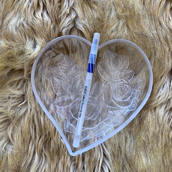 Vintage Heart Catchall - Picture 3 of 3